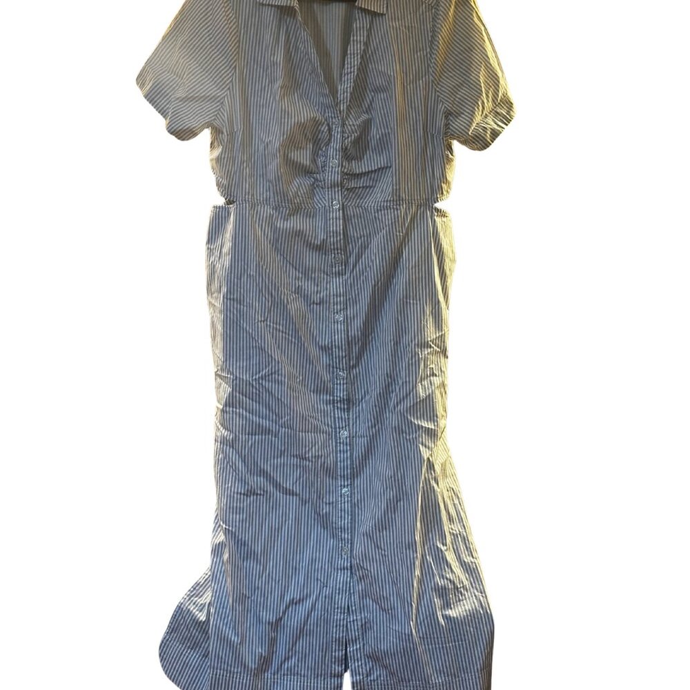 Old Navy Short-Sleeved Dress with Side Cutouts | NWOT | XL